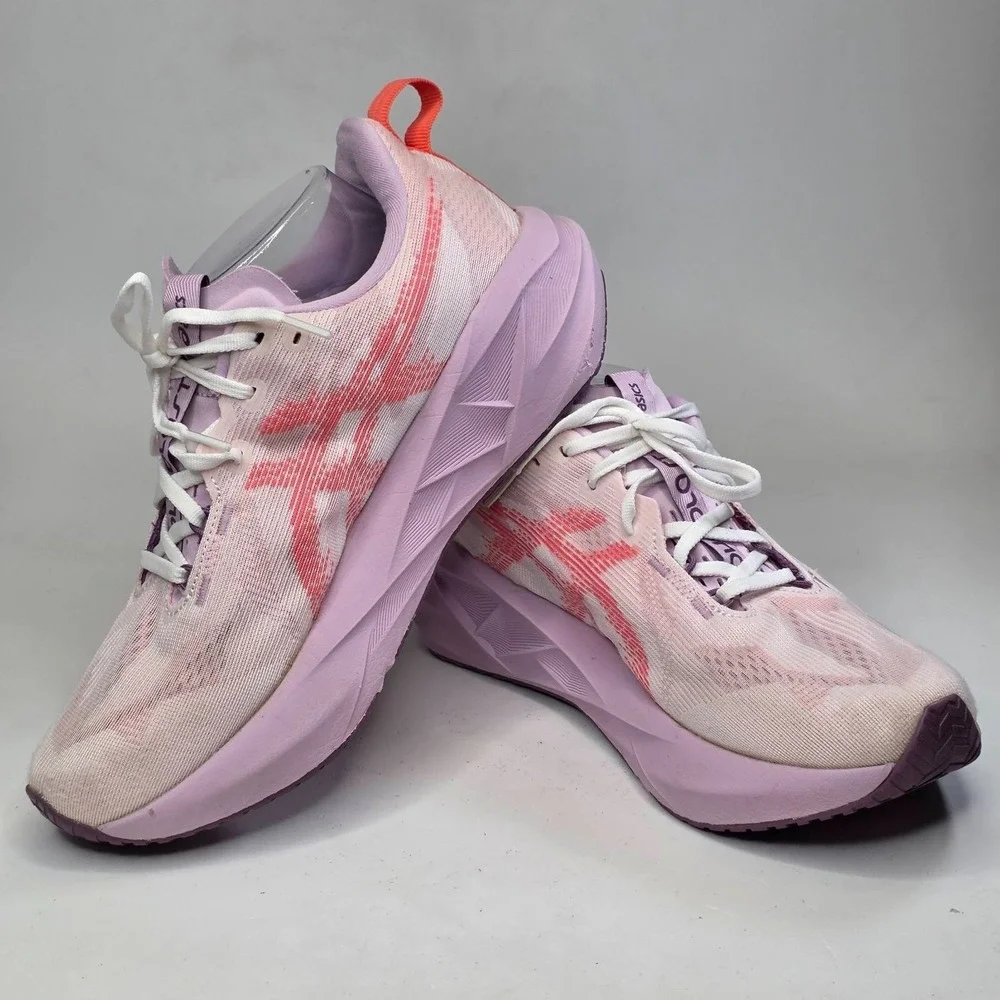 Asics Novablast 5 Women's Size 10 Pink Purple Athletic Running Shoes Sneakers